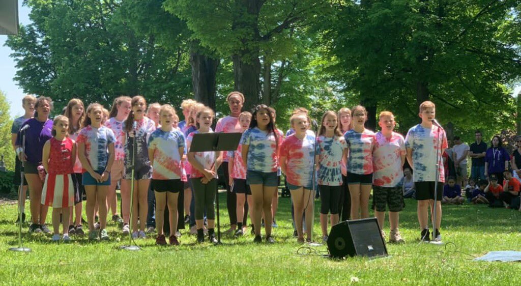 CairyPlace's tweet photo. Marion 5th graders proudly recited the Gettysburg Address today! What a great tribute to all those who gave the ultimate sacrifice. #marionpride #marionblacknights #memorialday https://t.co/cBIrZ4kmV4