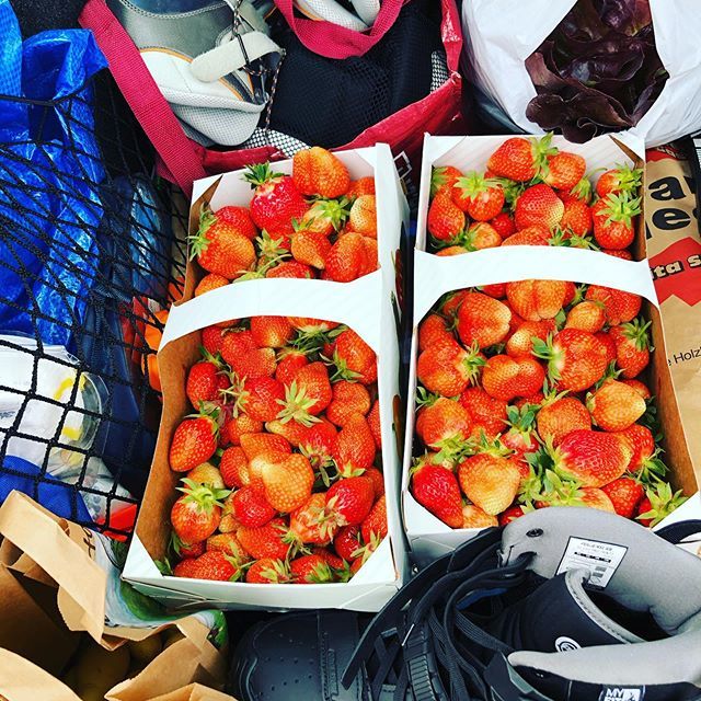 sapdevelopment's tweet image. Selbst Erdbeeren 🍓 pflücken.. is das beste .. #strawberry #selfie #self #harvest #erdbeeren bit.ly/2JI9ijE