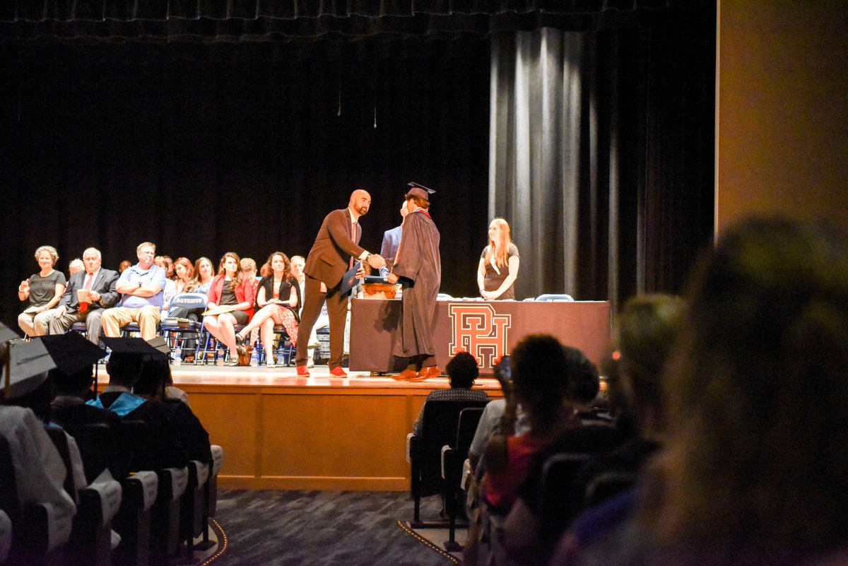 PatriotsPhhs's tweet photo. Senior Awards!  On Thursday night, we celebrated the accomplishments of the Class of 2019 during our annual awards assembly.  Congratulations!  #PHamily #uniPHied #june15 #ClassOf2019 https://t.co/9obnSoW4P2
