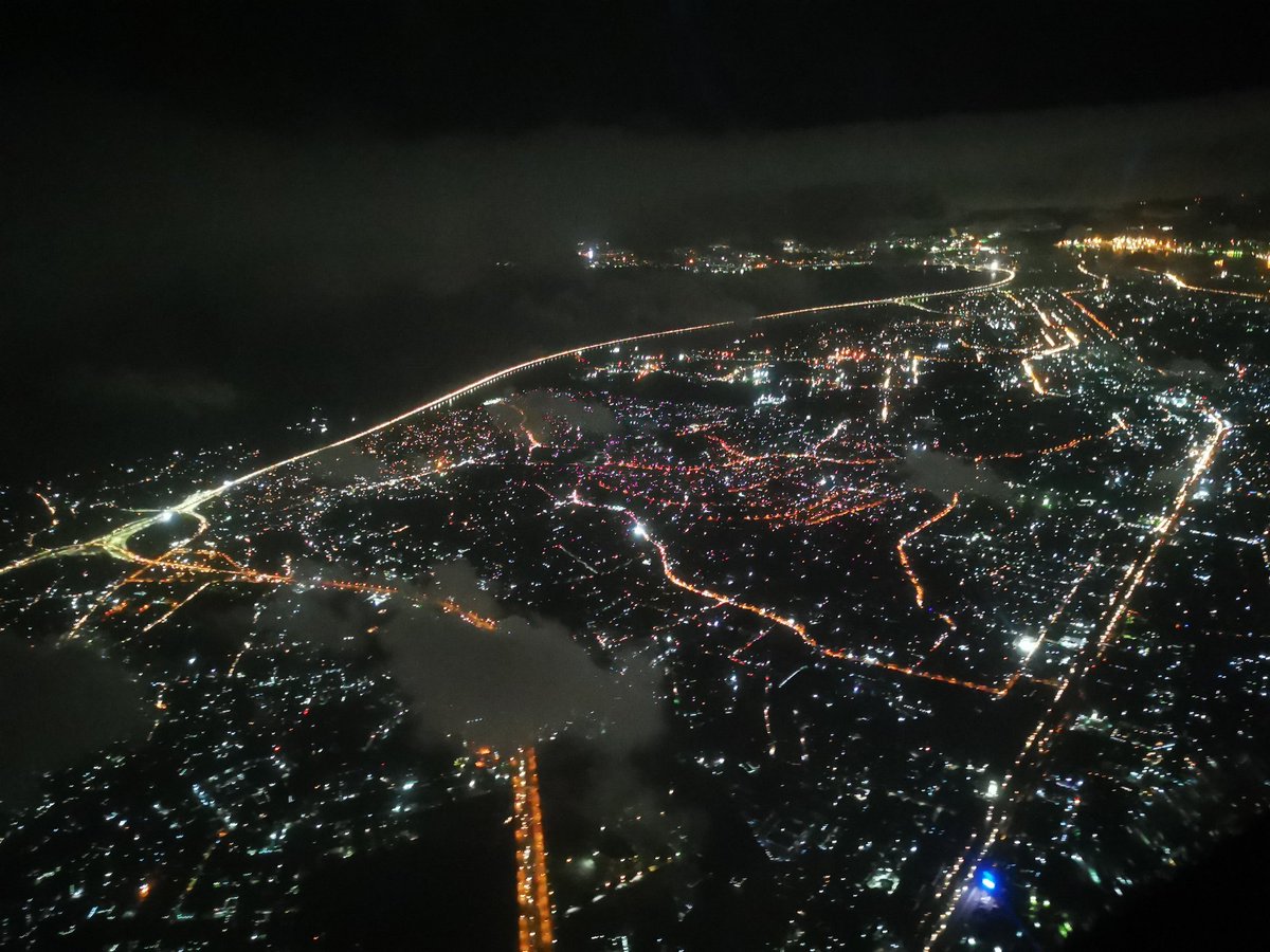 Target757's tweet photo. Lagos at Night ❤️ https://t.co/FOWodp7Qpz