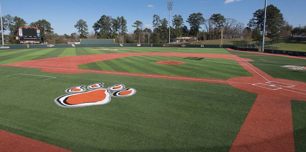 BlakeFaecher's tweet photo. Blessed to be committed to Sam Houston State University to continue my baseball career ⚾️ https://t.co/ttK6PMvY2j