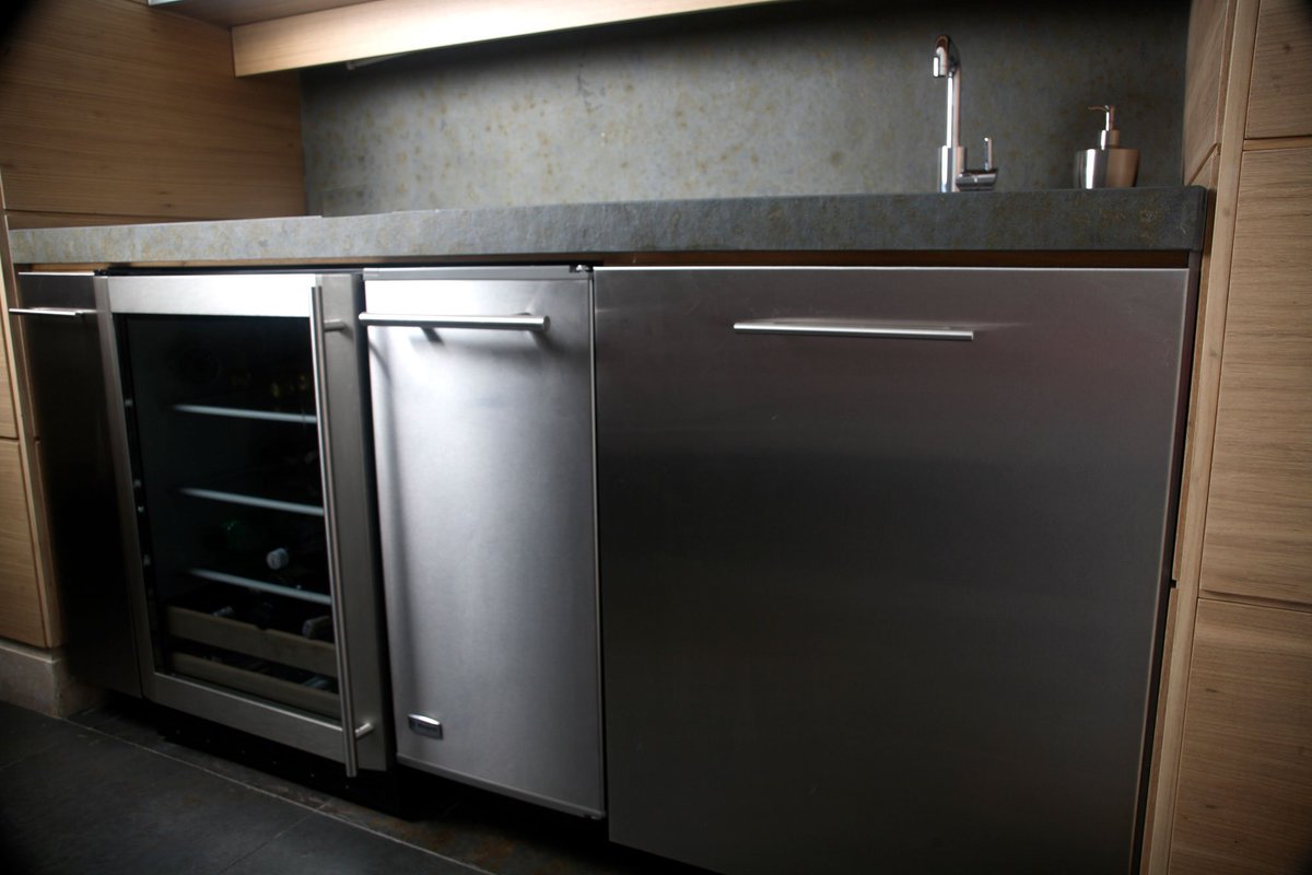 ethernastone's tweet photo. Pizarra Multicolor, excelente tonalidad para una kitchinette situada en la barra de servicios de una parrillera o la casa de campo. Combina con la rusticidad de los demas elementos como la madera y el acero inoxidable. Llamanos al 0414-3578087 o 0414-5546852 https://t.co/mUhfLAQgmq