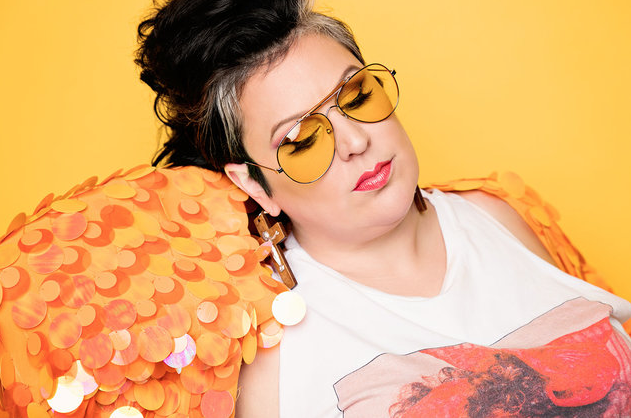 NextCreatorUp's tweet photo. The 4th ep of Next Creator Up is now live! Sarah Potenza, from season 8 of THE VOICE, discusses the naysayers who tried to silence her, how she overcome their shaming &amp; developed confidence in her talent/body &amp; what she learned from her time on The Voice: https://t.co/jygOySok4f https://t.co/0gE7GnjNnP