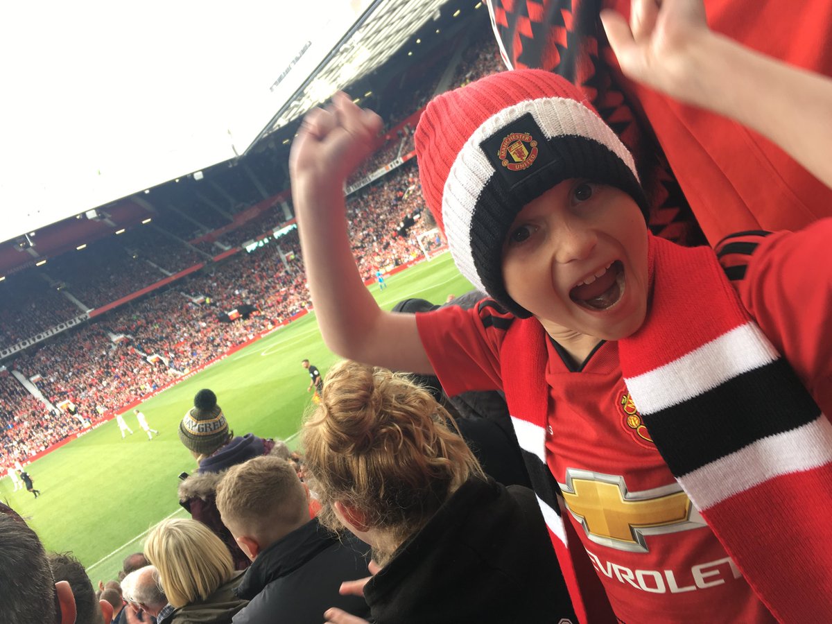 GetJammy's tweet photo. ⁦What a game for my sons first time at Old Trafford! Thank you @VirginMoney⁩ @ManUtd #Treble99 #MUFC https://t.co/TSTyqHqUOb