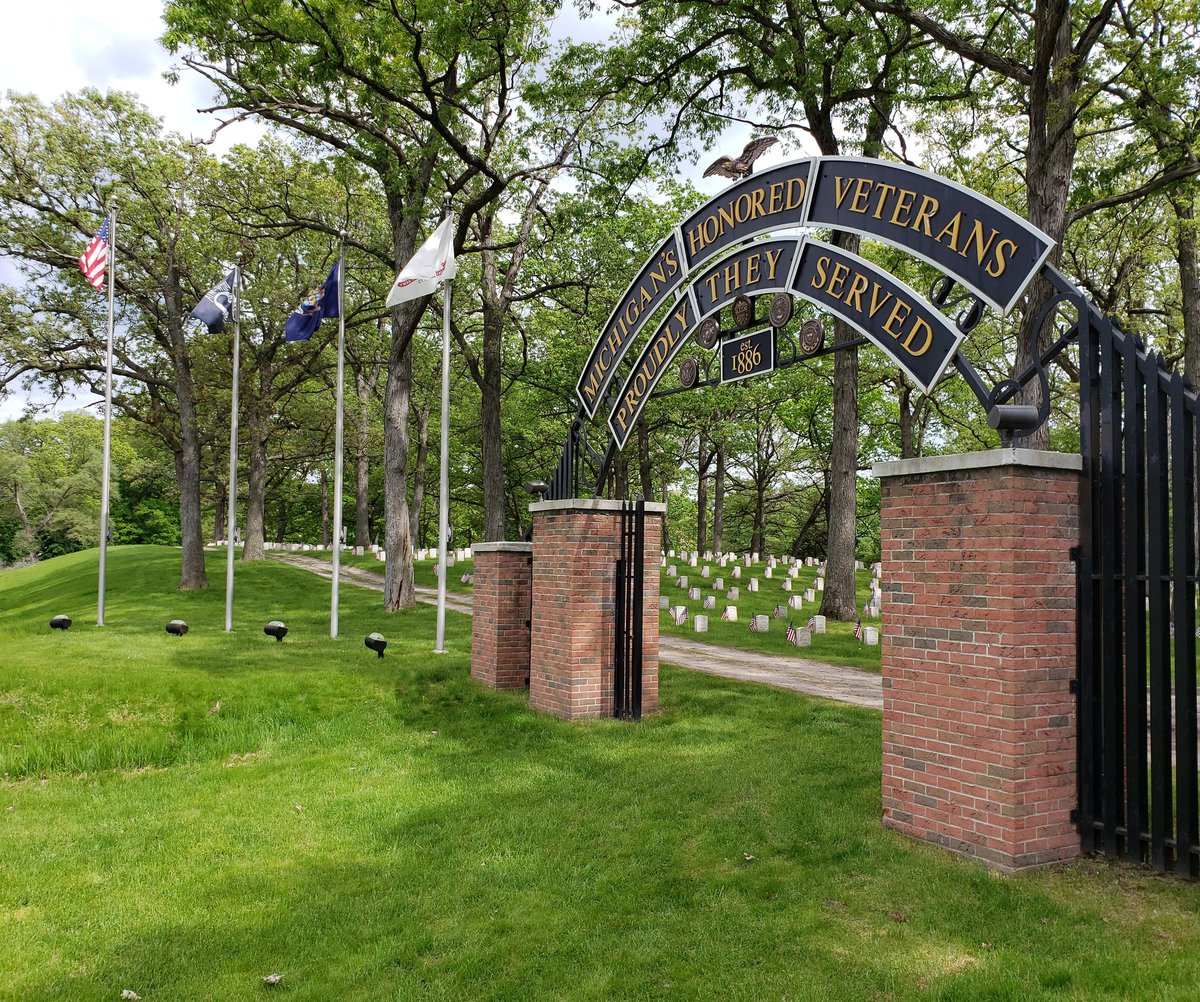 PhoenixRefrig's tweet image. Honoring Michigan's Veterans today. #ProudlyTheyServed #thankyouveterans #GrandRapidsHomeForVeterans
