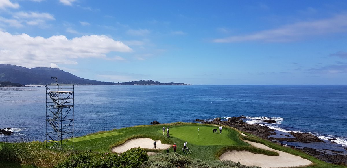 TheProAmTour's tweet photo. Absolutely stunning final round a truly magnificent venue on @PGA_Tournaments @ProAmTour @PebbleBeachGolf https://t.co/09NPYXPrda