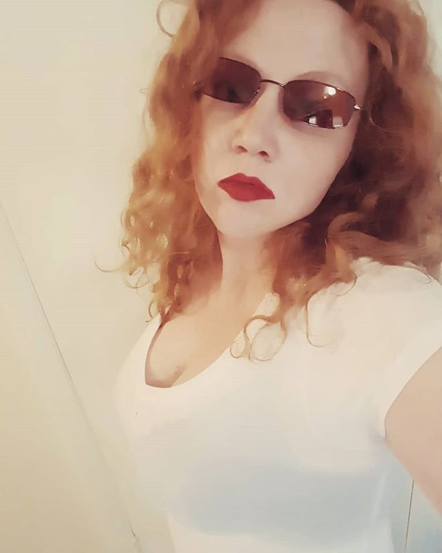mydomina's tweet photo. Home sick. At least the sun is warm and the weather is good. https://t.co/YOi5B6yRe2 https://t.co/GFzrS6HzXD