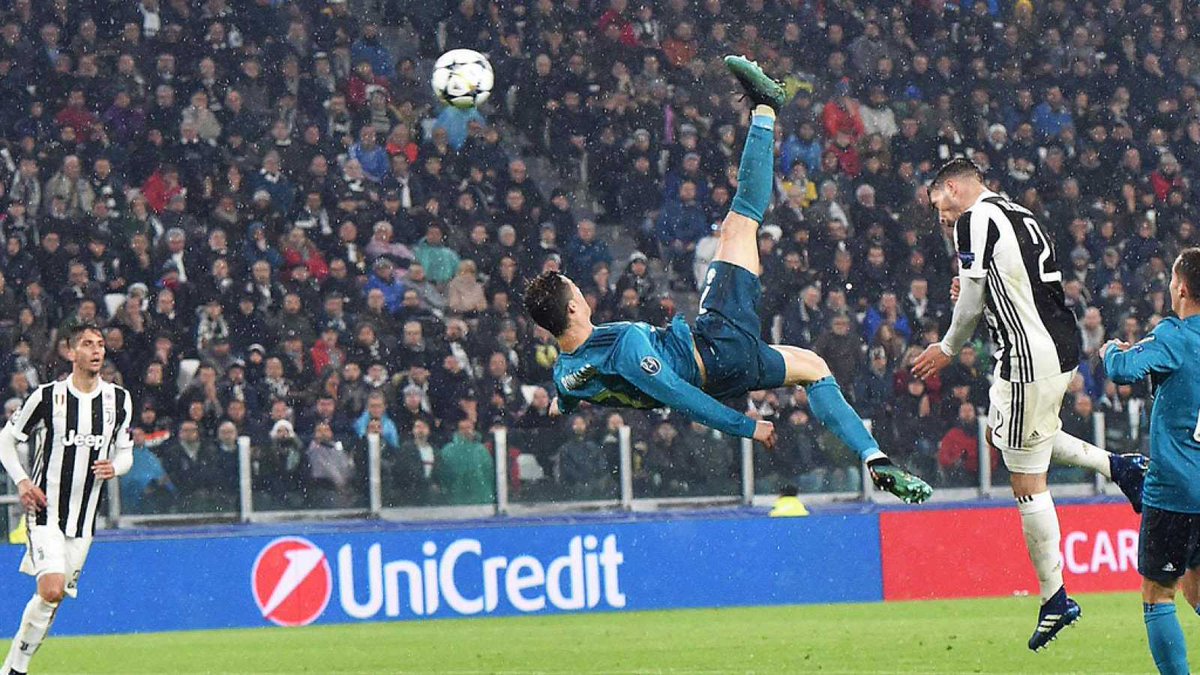 Lo volvió a hacer! 😀⚽🔥🚀💥⭐ Cristiano Ronaldo emuló su épica chilena en  partido benéfico celebrado en Turín, image size:1200x675