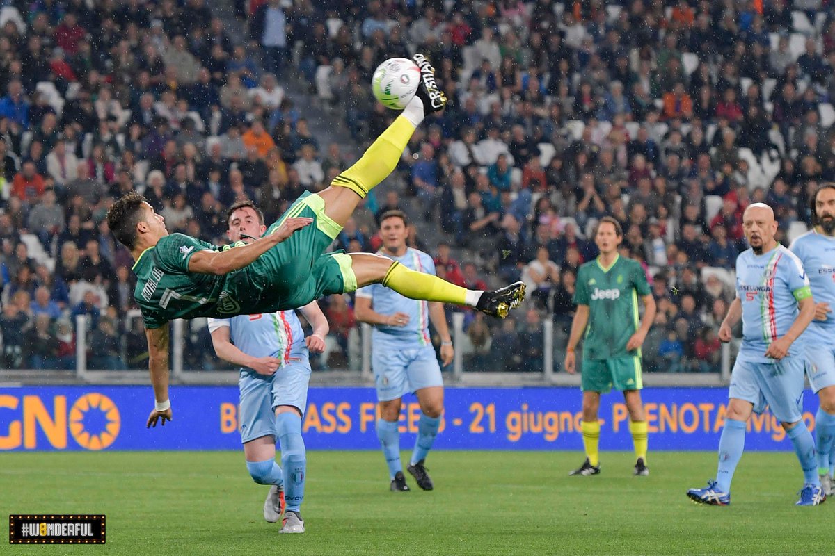 juventusfc's tweet image. Uno spettacolo per la solidarietà ❤️

La Partita del Cuore all&apos;Allianz Stadium | 📸 juve.it/k62q30oPR2l