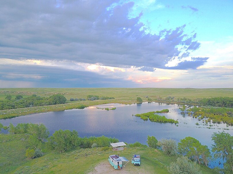 Reposting cmmaenza's photo of this great #Colorado waterfront #freecampsite. He is exploring North America in a beautifully converted van.
freecampsites.net/flager-reservo…

#coloradocamping #colorfulcolorado #wildplaces #yourpubliclands #freecamping #boondocking#vanlife #rvlifestyle