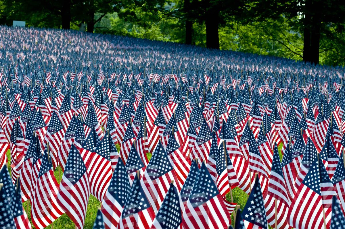 campuswall's tweet photo. #MemorialDay2019 https://t.co/CE6yQ67Dzi