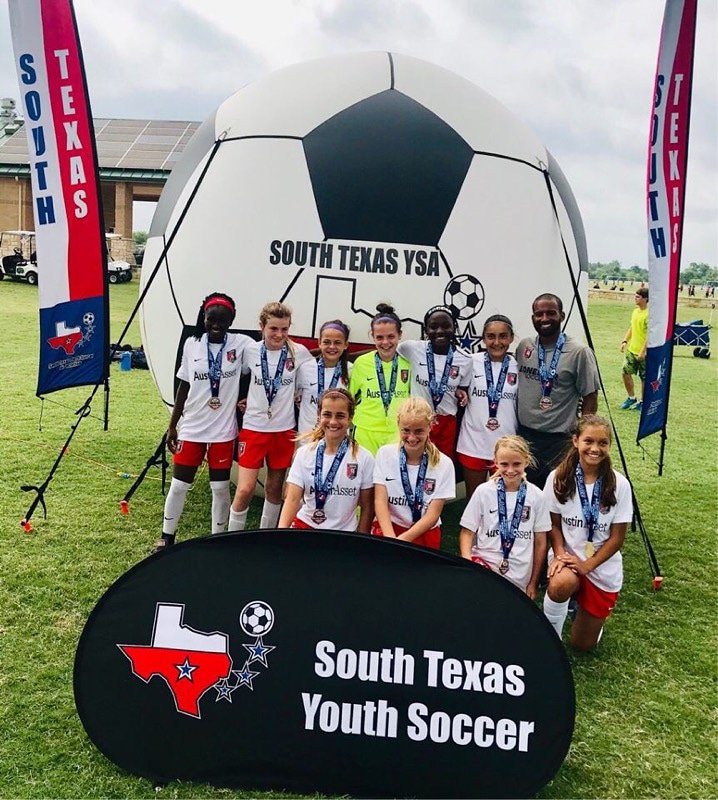 LonestarSC's tweet photo. G🏆O🏆L🏆D 

@lonestarsc_comp 08G Pre-DA Roma dominate @STYSAOrg #STXStateCup 👊 Here's to our 🆕️ State Champions! 

WTG girls &amp; coach Zack👏👏👏 

⚫🔴 

#WeAreLonestar #MemorialDay #LonestarFamily #thefutureisus #DareToShine #SoccerForAll https://t.co/D7LWv7KmFP