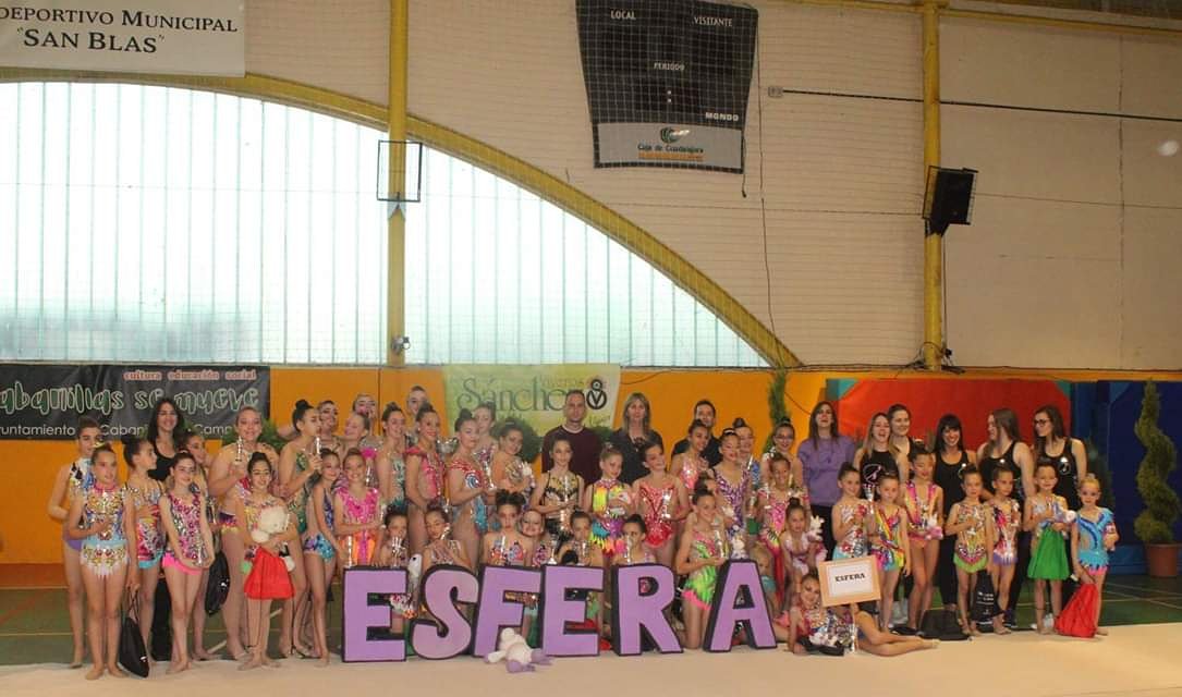 GR_ESFERA's tweet photo. El sábado fue nuestro XI Trofeo Club Esfera, un gran día en el que nuestras esferitas estuvieron estupendas!! Gran temporada chicas, solo nos queda el último empujón!! 💪 Gracias a todas las personas que han colaborado y participado para que un año más saliera todo genial!! 💜😍 https://t.co/euiBrFhz7O