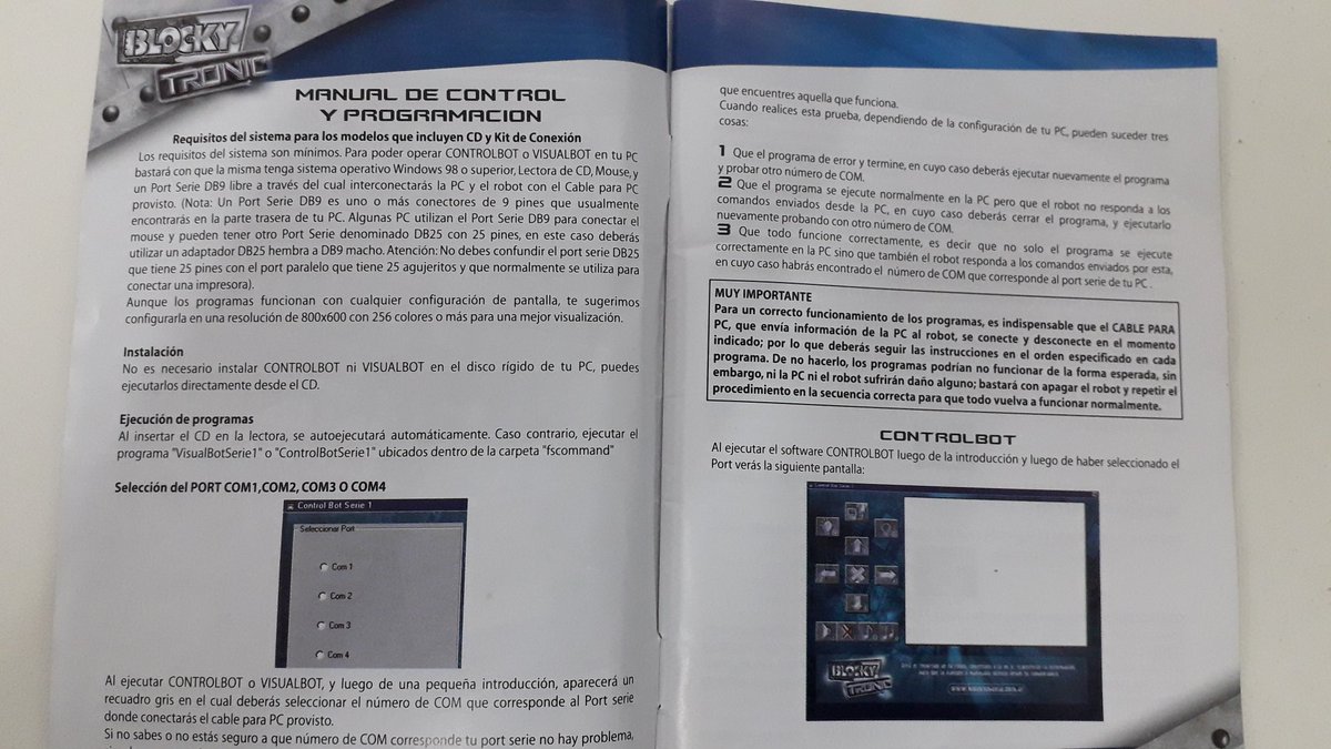 DUlibarrie's tweet photo. #Historia pura: encontrado en el #CajonDeLosRecuerdos seguramente uno de los primeros kits de #roboticaeducativa (al menos que yo conocí): 👉 #BlockyTronic 🤖 de #DiMare .
Planos de armado y #programación
En #PC vía #Visualbot 👏👏
¿Inicio del equipo #Erre de #RastiEduca ? 💪 https://t.co/6CROzUTfzk