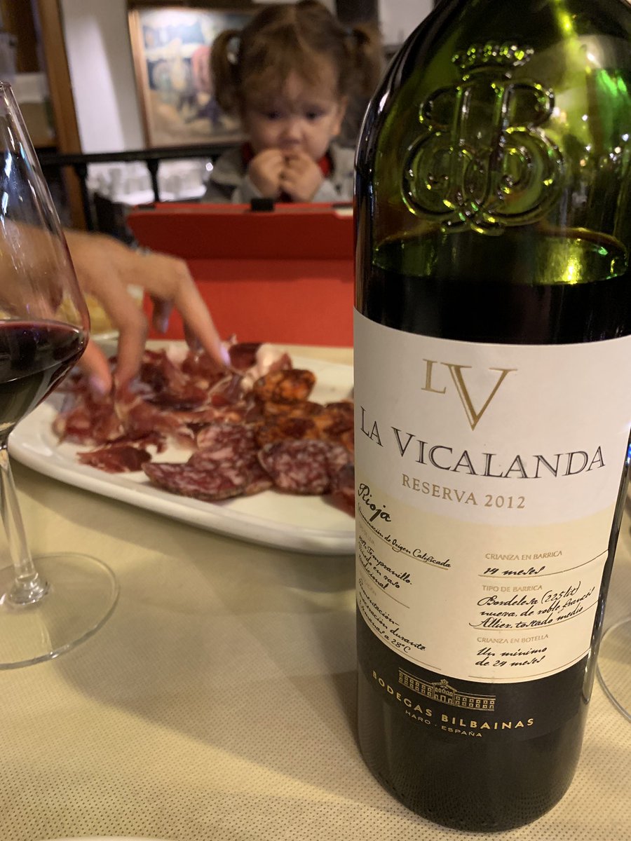 ErwinSandee's tweet photo. Dinner in Haro on Monday night: more cold cuts because come on it’s so good with the 2012 La Vicalanda from Bodegas Bilbainas, another delicious 100% Tempranillo. After dinner @AnaSandee and I tried Palomino fine sherry from Tio Pepe. #lovelarioja #bilbainas #sherry #lavicalanda https://t.co/tlnaxcR8iv