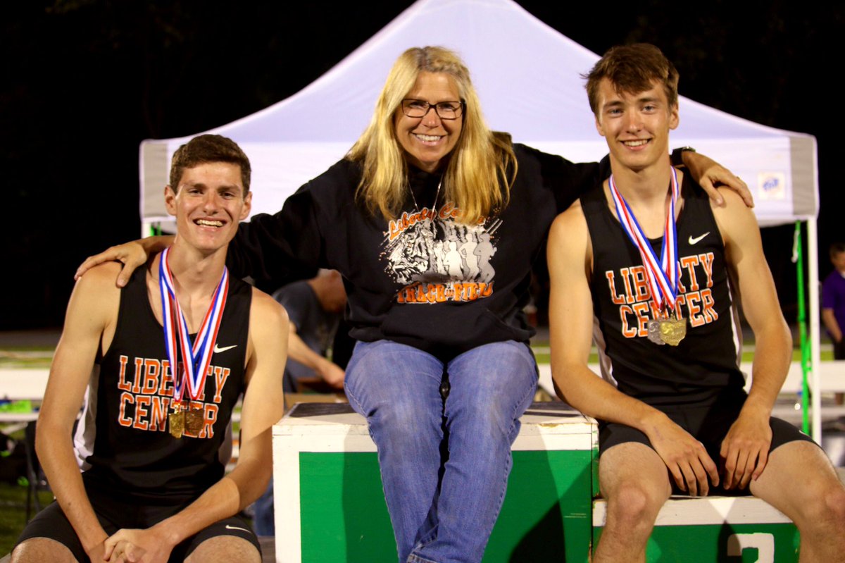 WesKundo's tweet photo. So grateful to make it down to state one last time with these guys! https://t.co/9zOOu4bGh9