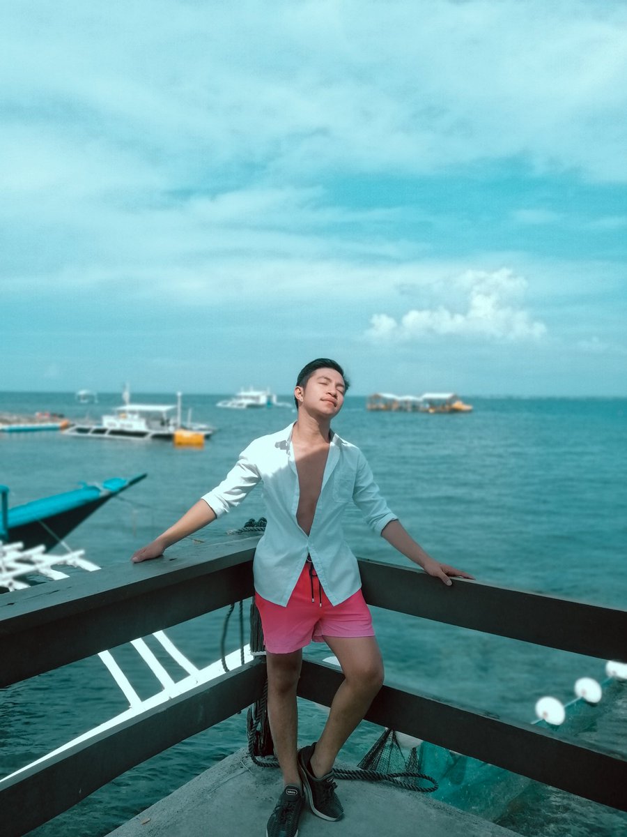 DMichaelAngel0's tweet photo. Briova Rx Summer Party 2019 https://t.co/0q2gNsG4Ls