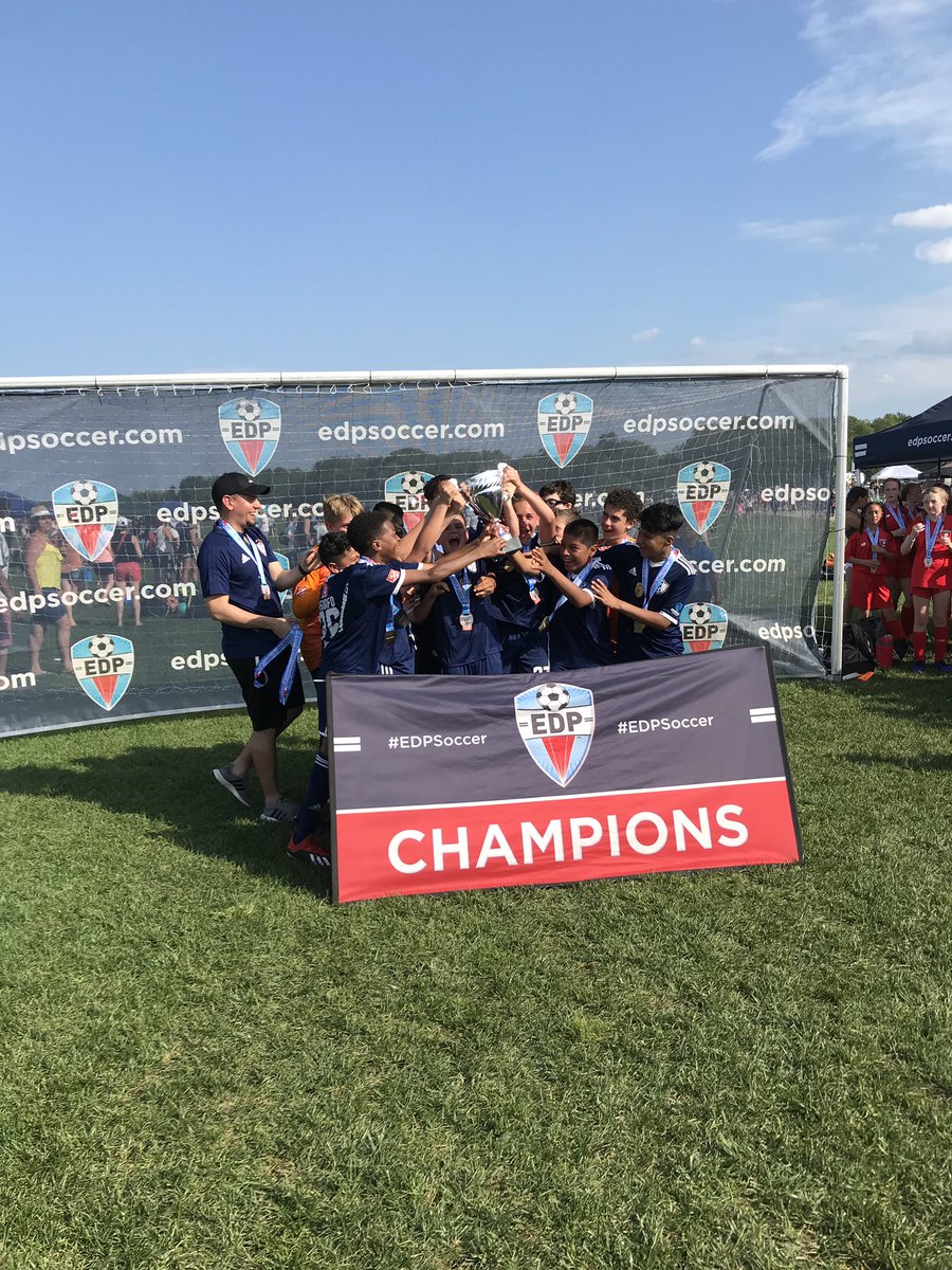 coachmachado92's tweet photo. Unbelievable weekend, all the hard work pays off and we’re champions once again 🏆👏🏼 #edpcupspring #weareisc #2006gladiators #vamoscaralho https://t.co/XiHTkPALX9