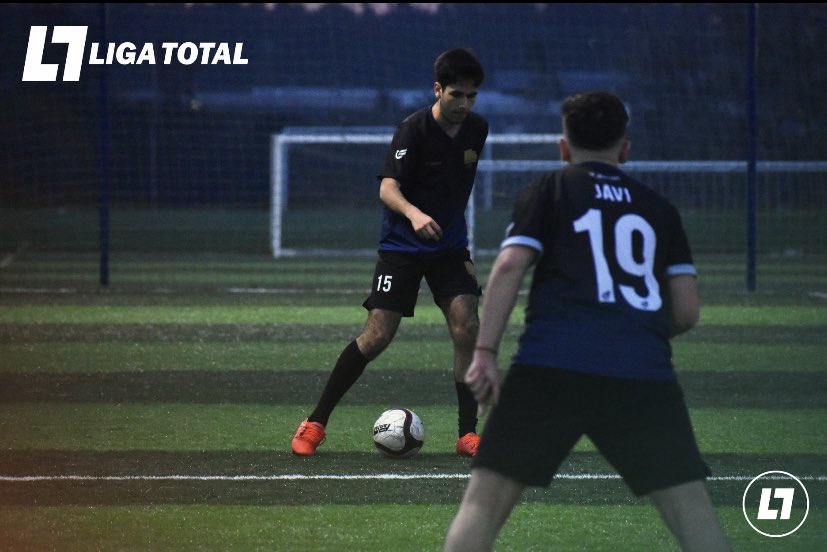 FicUnited's tweet photo. Fecha 7: FiC United vs Naranja mecánica 

#VamoElFiCU 🔵⚫️ https://t.co/JEsQkqTljb