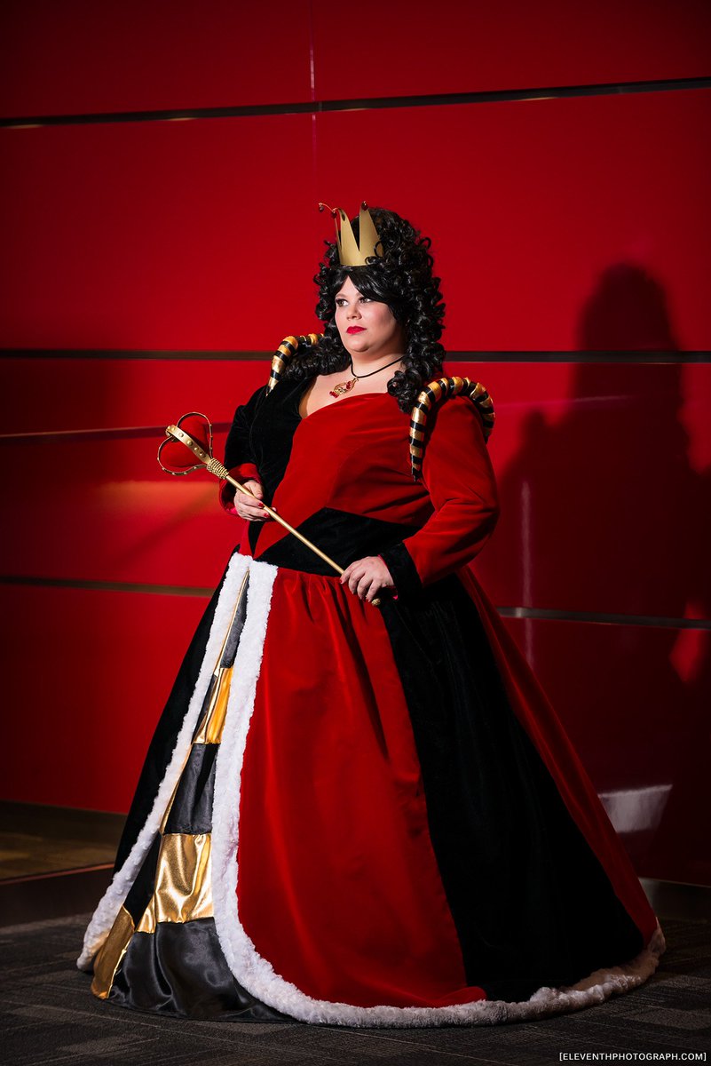 eleventhphoto's tweet photo. 👑Queen of Hearts💞 - Alice in Wonderland (Youmacon 2014)

Cosplay: @Sweets4aSweet ✨

#Cosplay #Youmacon #コスプレ #アニメ #Disney #ディズニー https://t.co/8HamYdo549