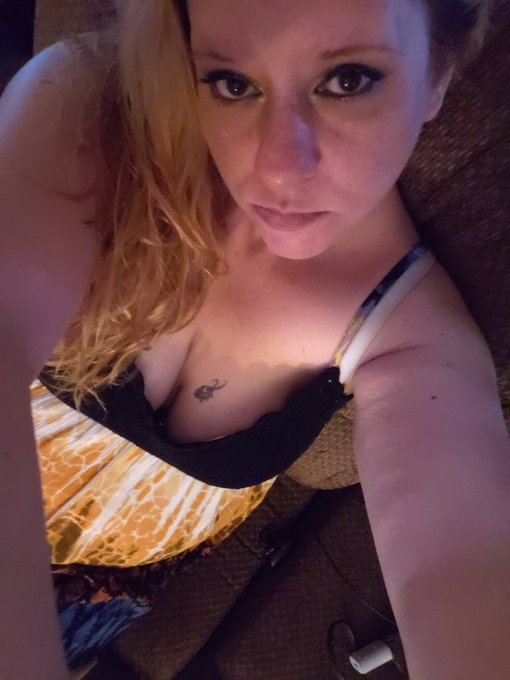 Summer dresses are fun https://t.co/vG0DOU7hWl