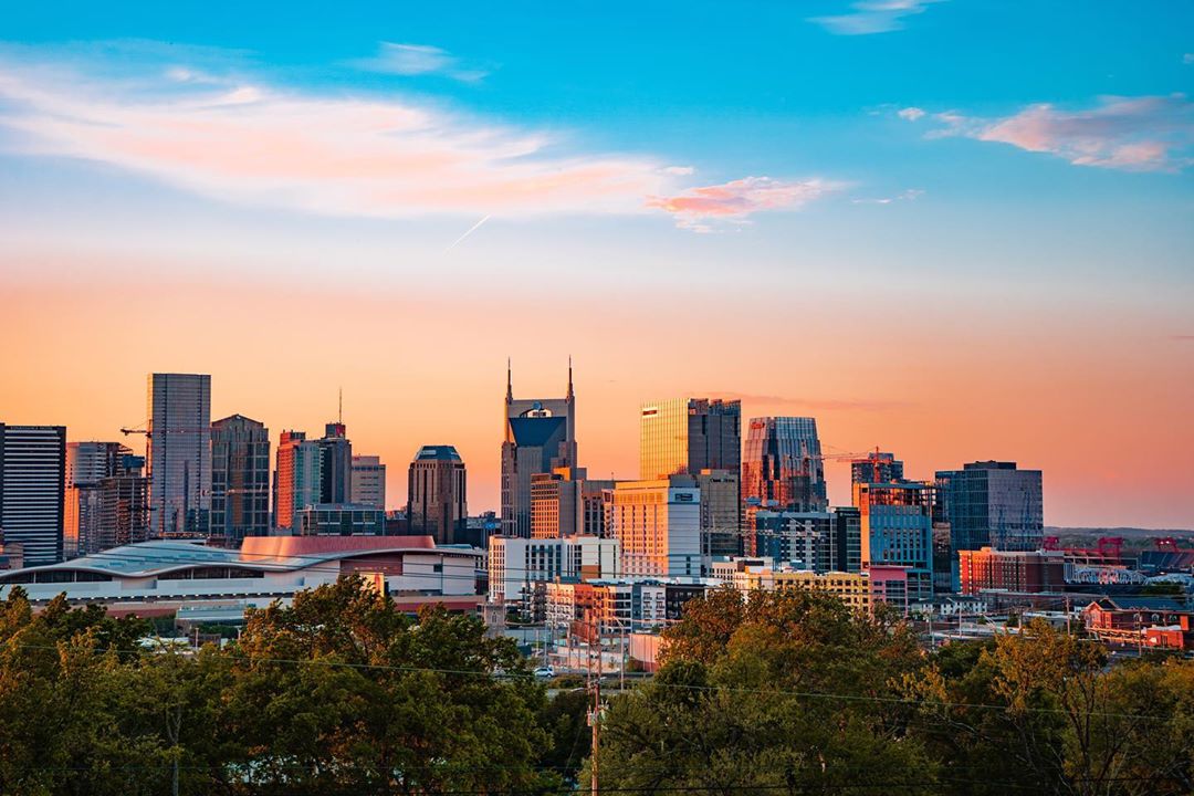 ext54's tweet photo. #MusicCity sunsets.
We're coming for you #Nashville.
#54Cities ๐ธ IGer: @stuartdeming https://t.co/N4mn0V06ih
