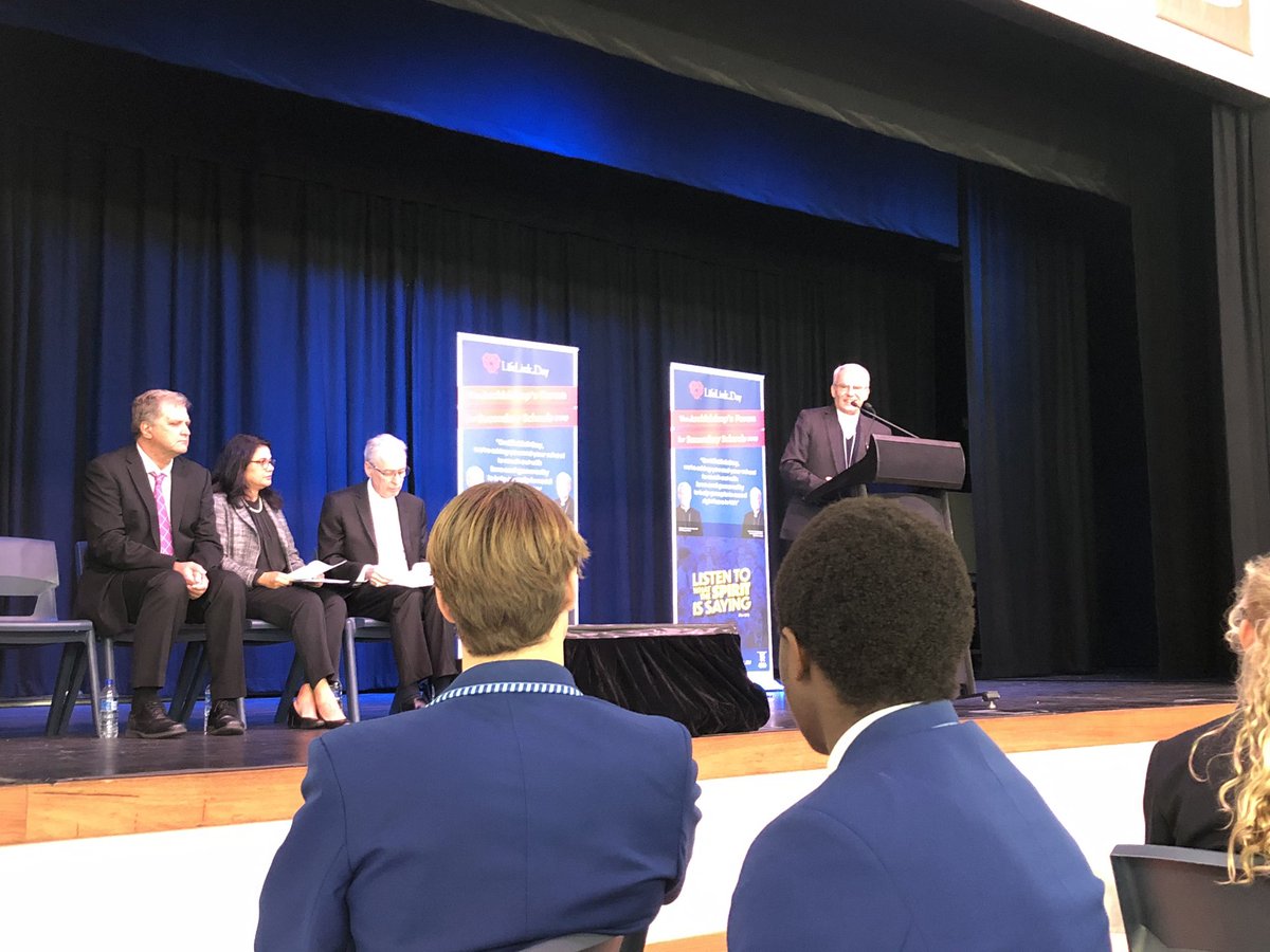 Clare_Cole_'s tweet image. Archbishop Timothy Costelloe speaking at the @Perth_Catholic the Life Link Day for secondary schools. @NewmanCollegeWA