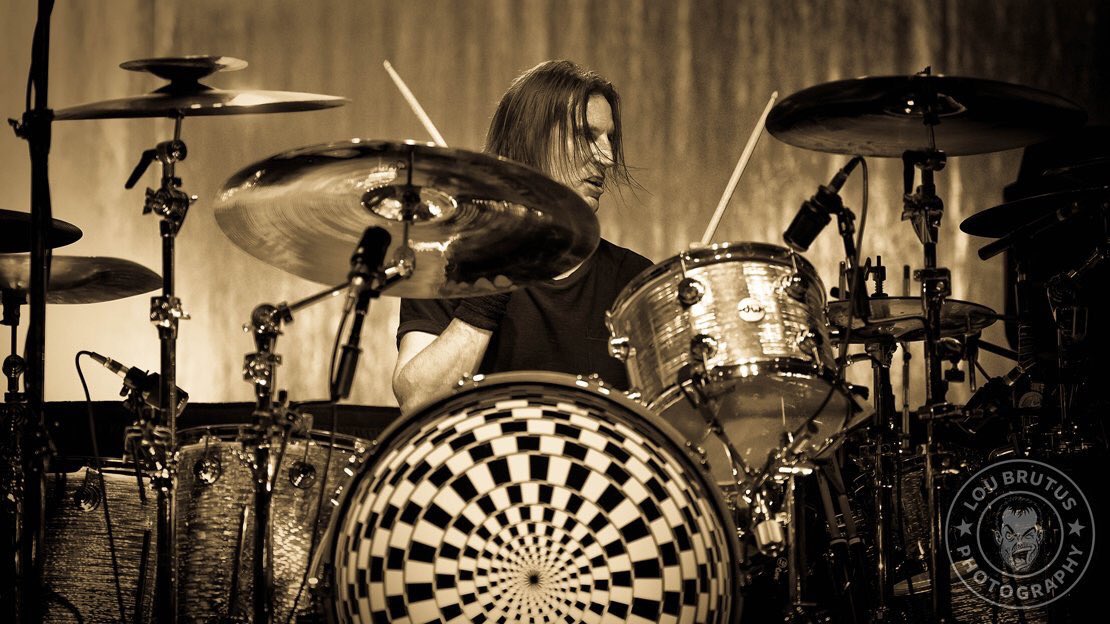 Happy Birthday to the mighty Sean Kinney of Alice in Chains.  