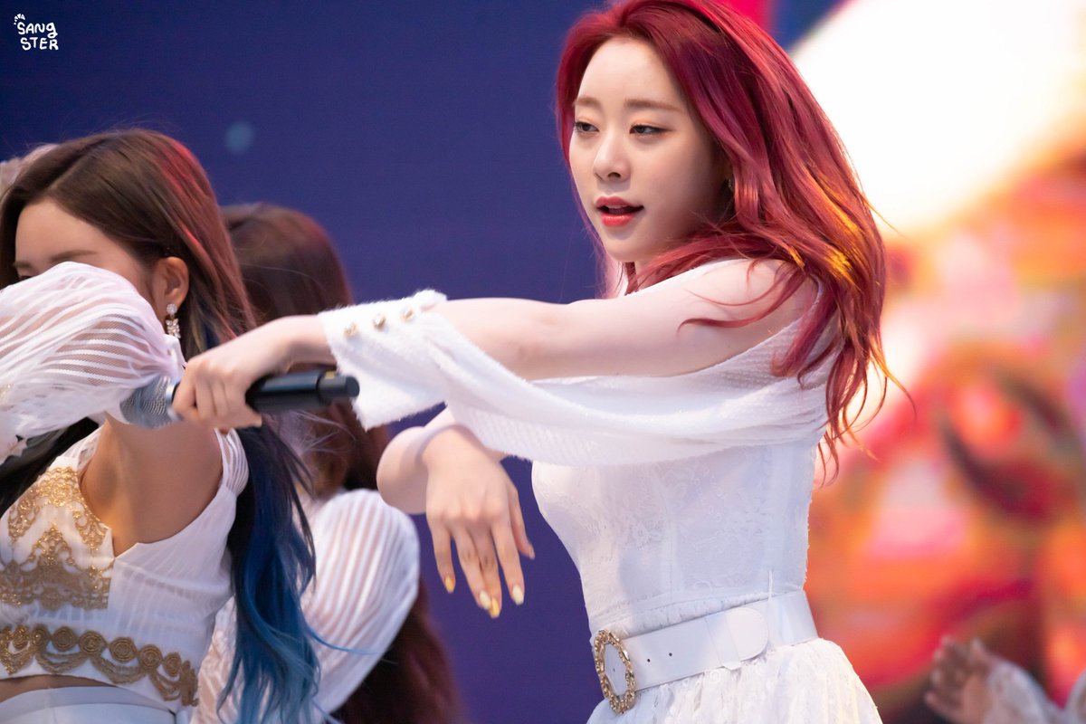yeonjung_pic's tweet photo. ♡

© F0RURID0L

#우주소녀 #연정 #WJSN #Yeonjung #WJ_STATION #For_the_Summer @WJSN_Cosmic https://t.co/xudUt7FGQ9