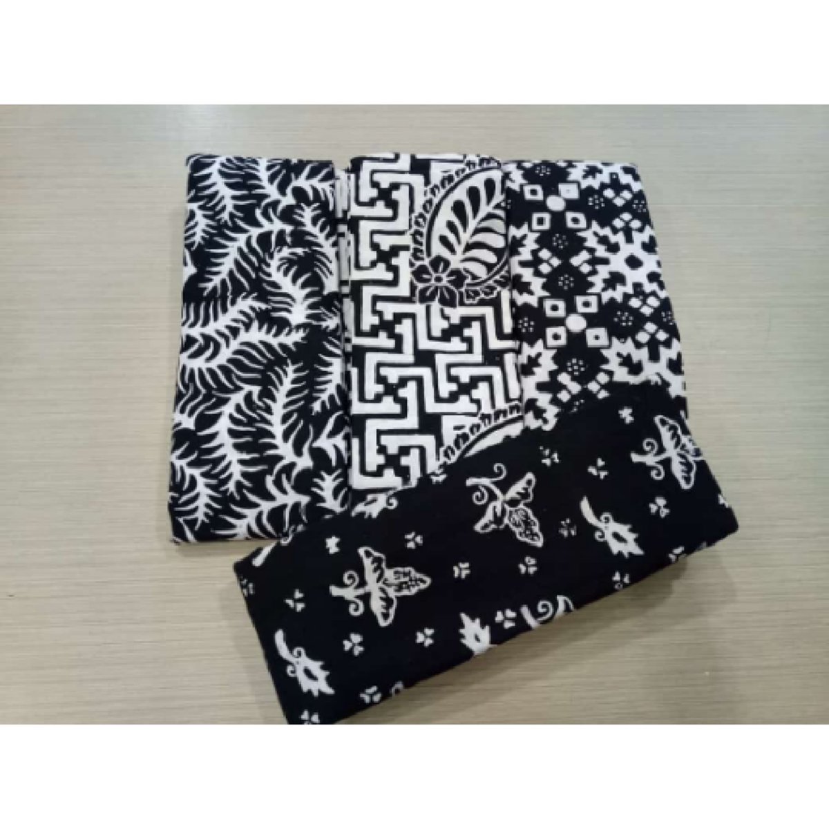 djawa_batik's tweet photo. Kelengan 85.000 wa 081333734427 https://t.co/oVcAPAPpX2