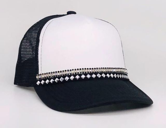 nextlevelhustle's tweet photo. My daughter tells me that I should carry business cards for when people ask where I get my hats so I decided to make them for others!  I’ve got several to choose from under my “Blingy Hats” section;)🧢💎 Link is in the bio.
.
.
.
.
.
.
#woman #girl #qu… https://t.co/hMsn8O8xRn https://t.co/FiKyEtwcaR