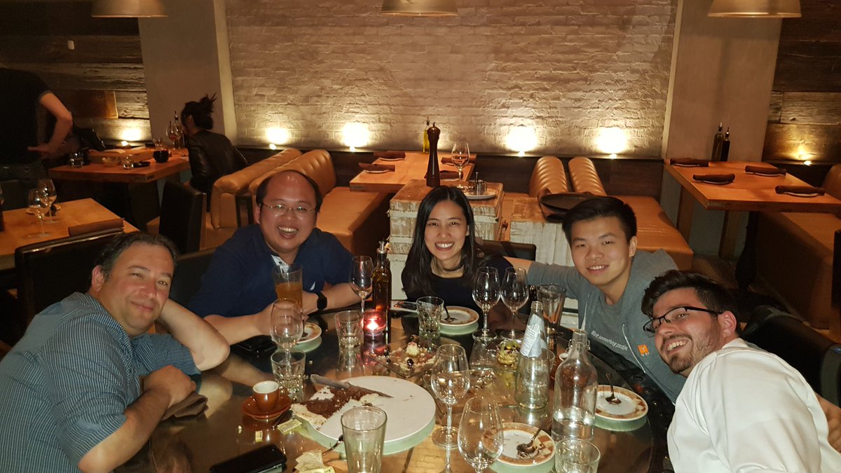 Saltagen's tweet image. Had a lovely evening with @ran_m and @HelpWear_Tech! Thank you @cibo_winebar for a wonderful dinner.