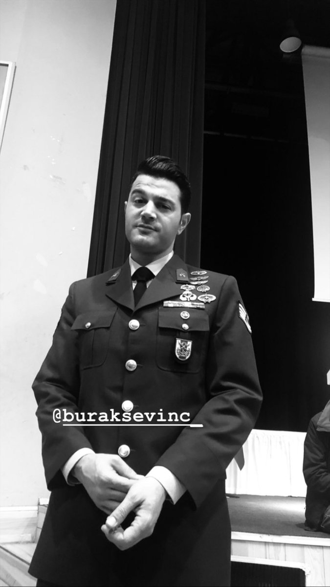 EyleminFulari's tweet photo. Kaliteli kadro ❤

#MeriçAral #BurakSevinç #GörkemSevindik #ErenVurdem #AytaçŞaşmaz #Söz https://t.co/b7nFIHBA1d