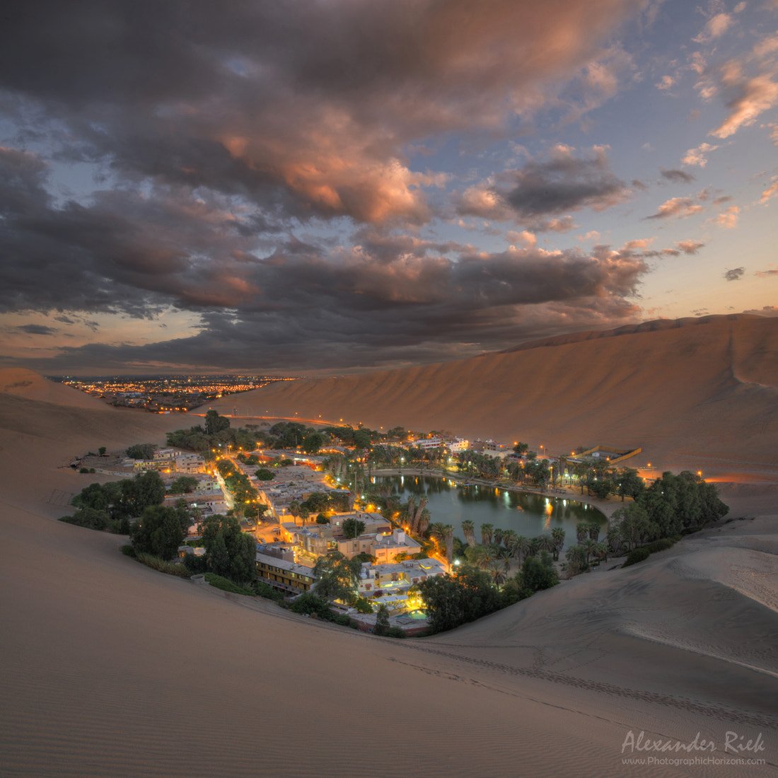 keysafar's tweet image. ((هواکاچینا)) در پرو طبیعتی زیبا در دل کویر.🏜️🛶

#طبیعت #nature #desert #travel #trip