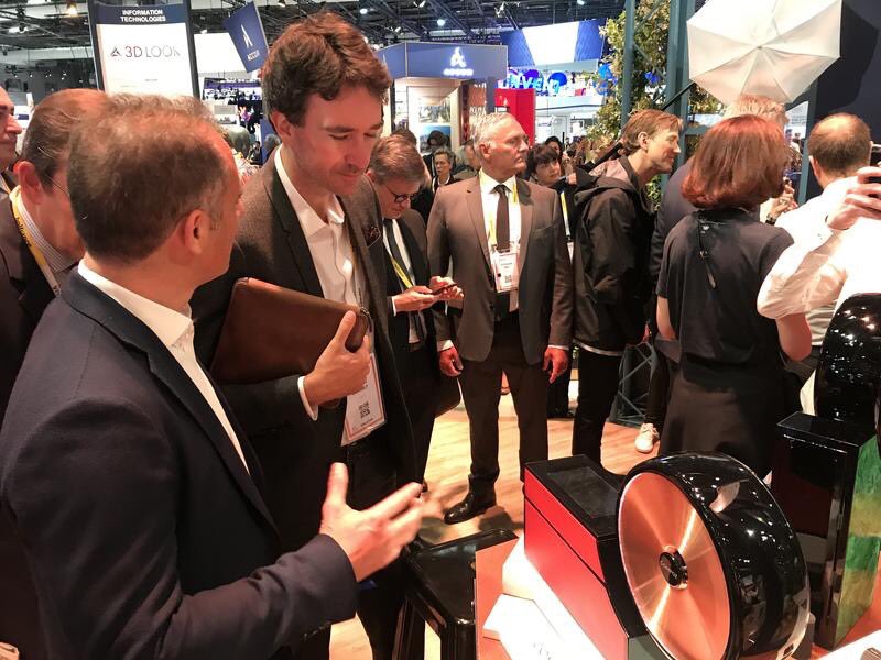 Compoz Parfum tweet media