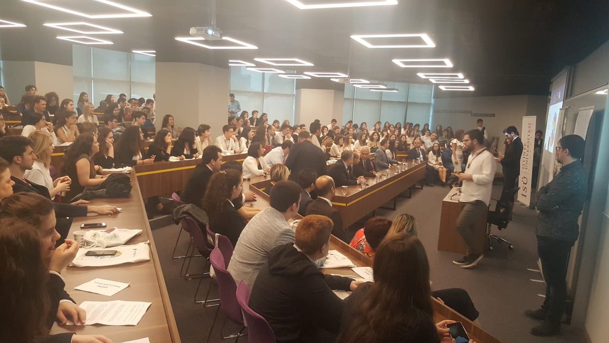 CigliDoga's tweet photo. Uluslararası Doğa Bilimsel Araştırma Projeleri Öğrenci kongresine katılan çocuklarımız bilimsel bilgiye nasıl ulaşacaklarını, bir probleme nasıl çözüm yolu üreteceklerini ve toplum önünde nasıl konuşacaklarını tecrübe ettiler.
@KvancBarlas @SelinGundogu @Glrbci https://t.co/SBmQ2phYHz
