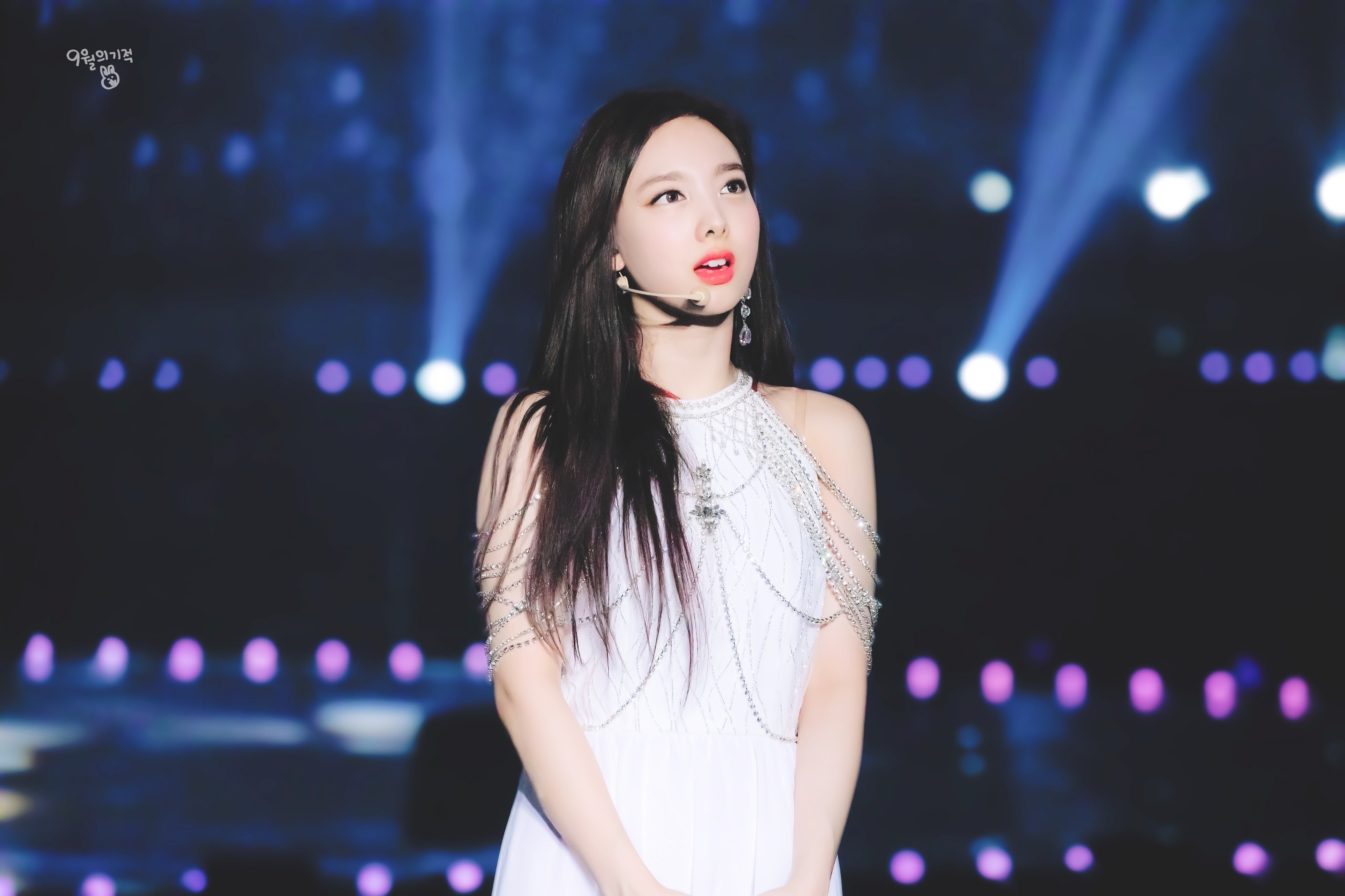 D7o8JSnV4AANY7v.jpg:orig