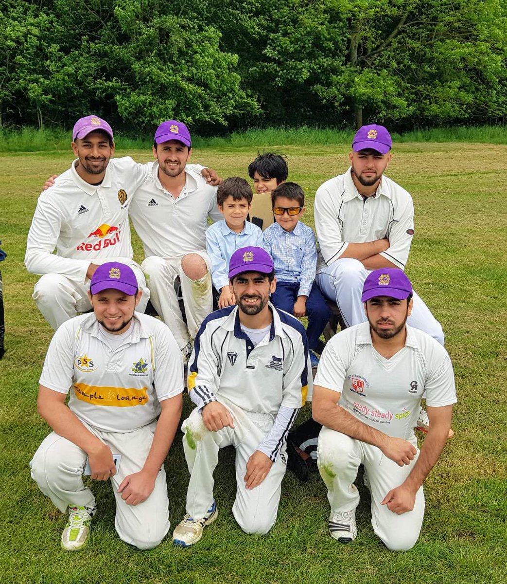 Congratulations to the SOA team that won the Sandford St Martin 6-a-side tournament on Sunday 26 May. This is the first SOA 6 that I can remember since Fish Hoek on the 1997 South African tour.