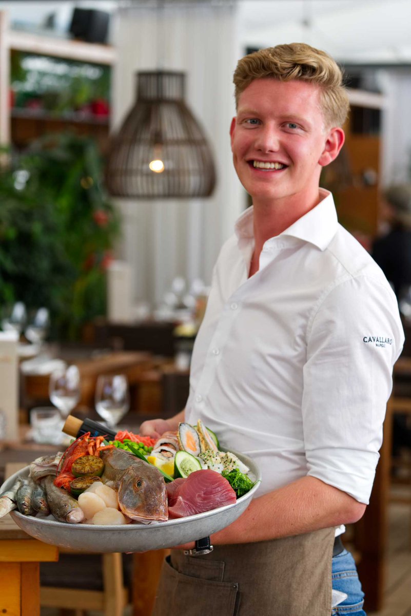 ★★ Wednesday: "Fish Market Meets Sushi" ★★

Geniet morgen niet alleen van onze Fish Market, maar ook van heerlijke huisgemaakte sushi, sashimi &amp; tataki! 😋

Heb jij al gereserveerd?

#ForTheRealFishAndSushiLovers
