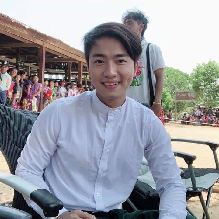 MyatFancafe's tweet photo. https://t.co/FduSlcbyny