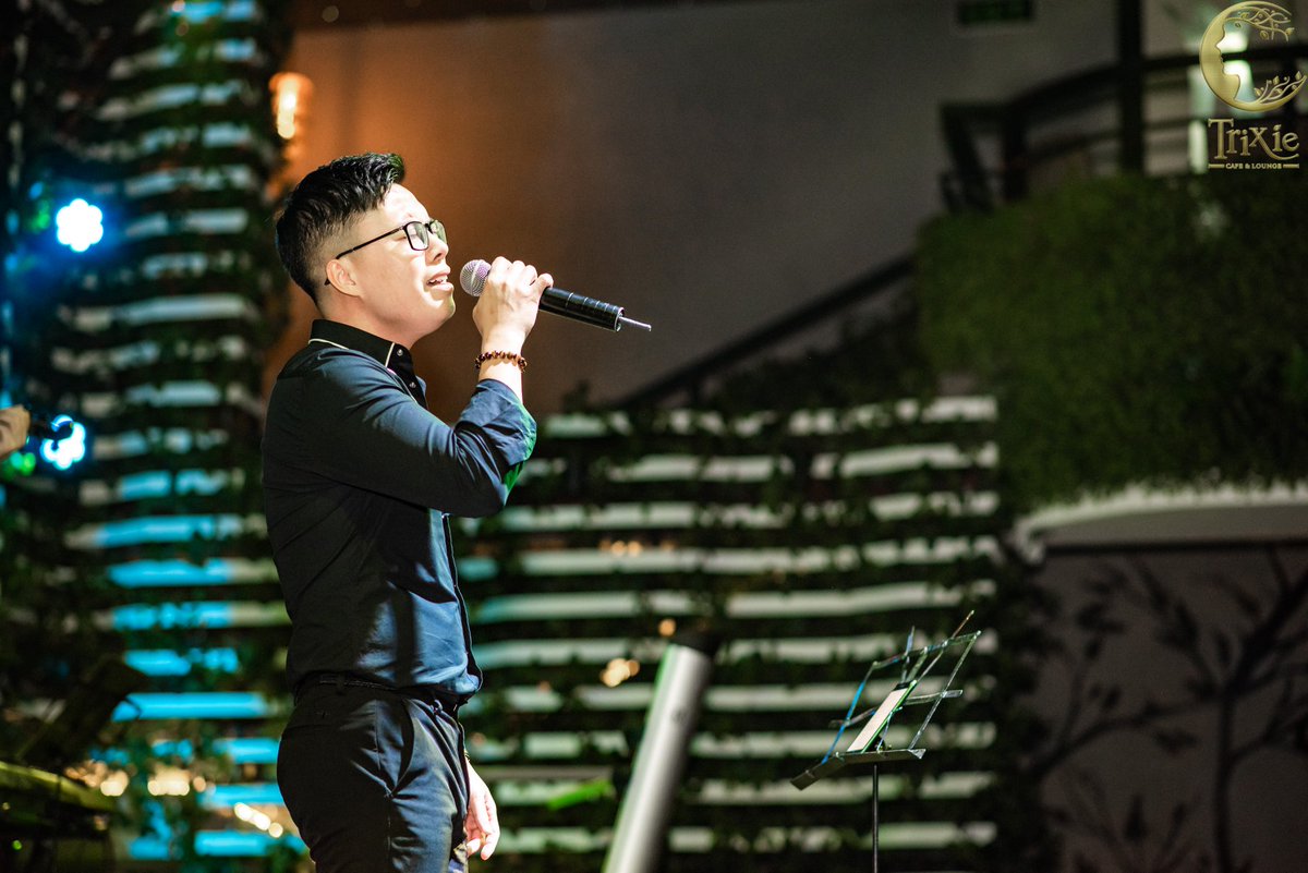 🎀ĐÊM NHẠC BALLAD LADIES NIGHT🎀
- Thời gian: 21h00, Thứ Tư [29/05/2019]
- Link đặt bàn : trixie.com.vn/dem-ladies-nig…
✪Address: 165 Thai Ha, #Hanoi
✆Hotline: 0977.165.165-0888.165.165
ⒻFacebook: fb.com/trixie.cafe.lo…
@ Website: trixie.com.vn 
#trixie #cafe #music