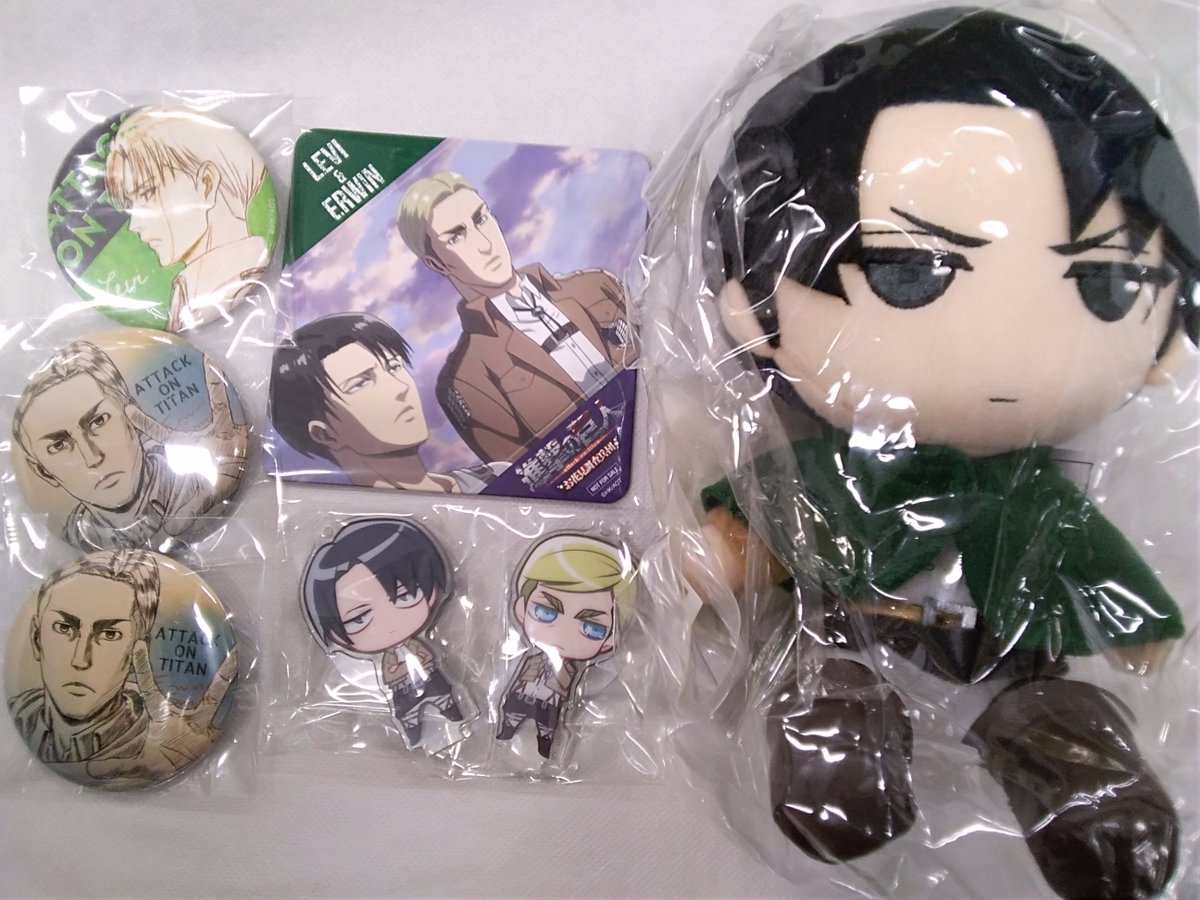 K Books キャラ館 少年まんが Ar Twitter 入荷情報 進撃の巨人 リヴァイとエルヴィンのグッズが入荷致しました D その他 品切れしておりました リヴァイ兵長のフィギュアも入荷しております かっこいい各キャラクターのグッズもご