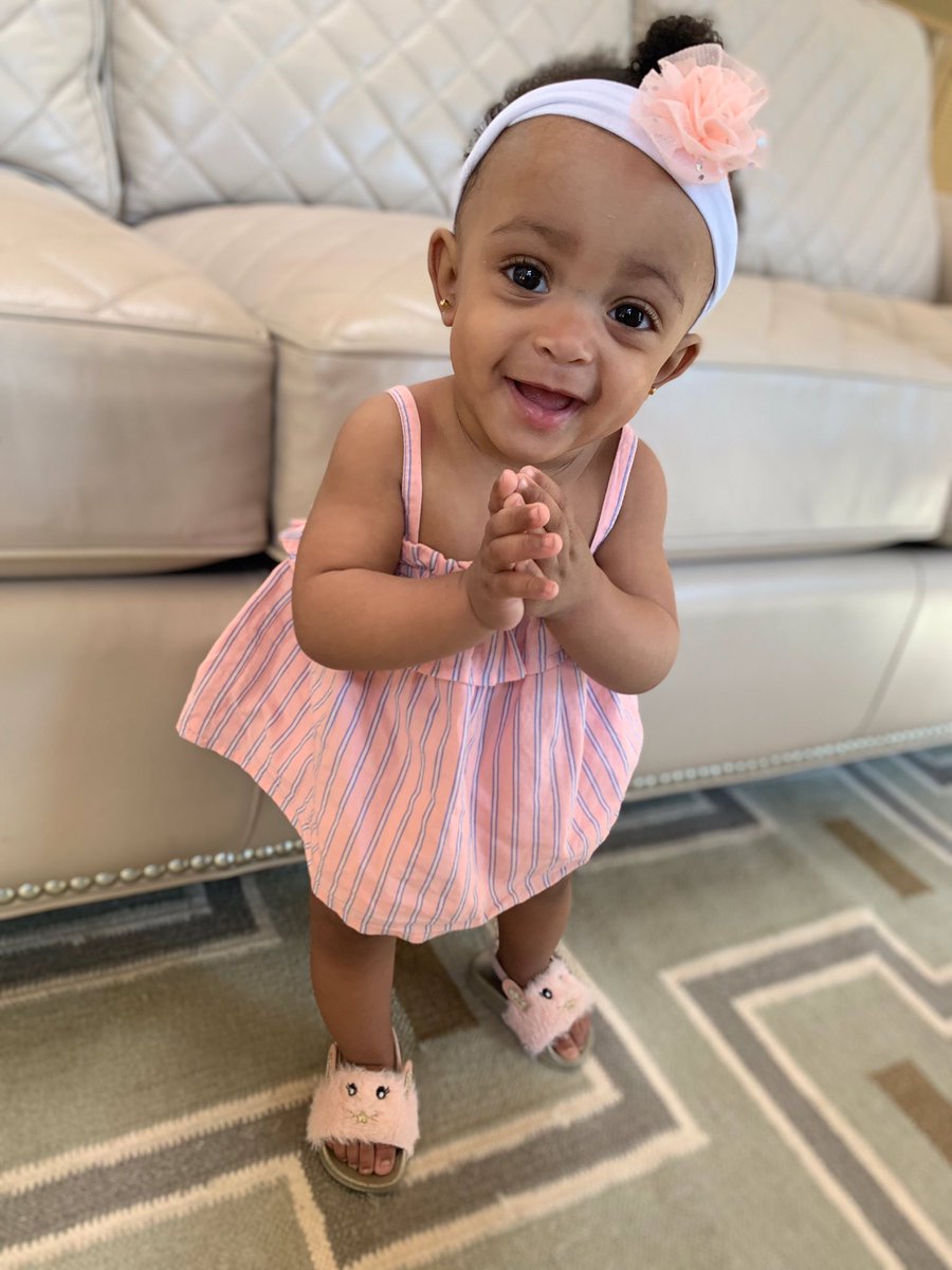 _Dawgjroc's tweet image. Let me kno who u is boo💜💜 #myfirstandlast😭😭