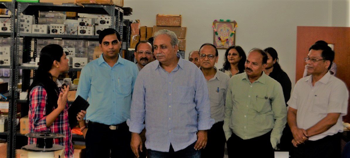nitrourkela's tweet photo. @C_P_Gurnani a NITRAAN @NITRAA_Official and the CEO and Managing Director of @tech_mahindra interacting with the young entrepreneurs at the Centre for Technology Innovation and Industry @nitrourkela #TIIR #FTBI #NITRKL #NITR https://t.co/ZeAxDstFyw