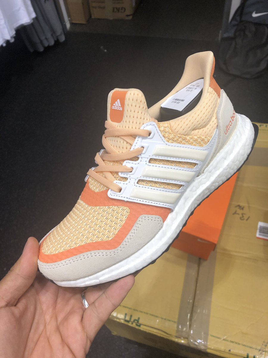 ultraboost s&l orange
