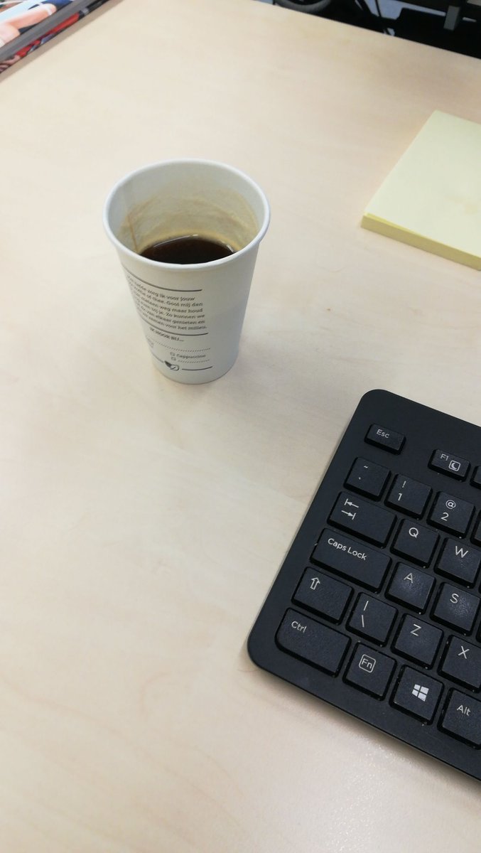 Om 6:20 vertrokken uit hhw en om 7:00 op het werk in zaandam. Fijn dat de auto niet staakt vandaag :) #ovstaking