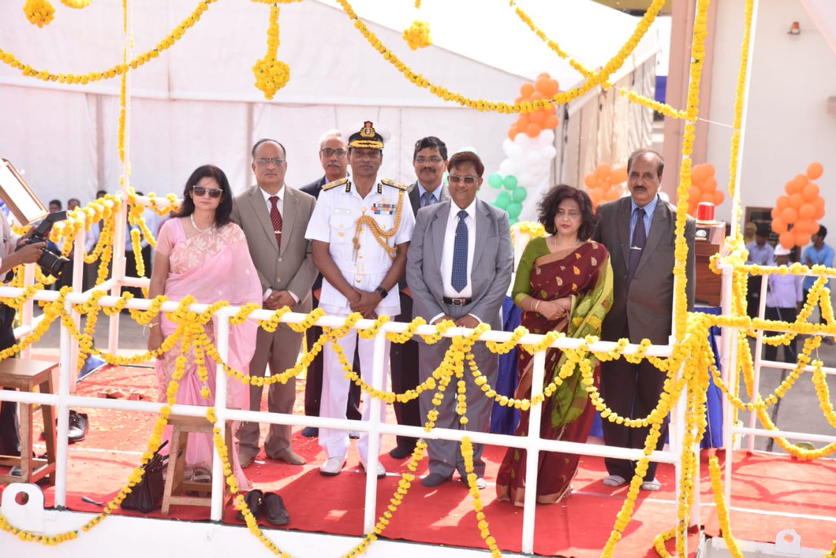 IndiaCoastGuard's tweet image. Ms Seema Mittal,wife of Shri Sanjiv Mittal #CGDA launched d 2nd #CoastGuard Vessel (indigenous project of 5 #OffshorePatrolVessel) at #Goa on 25th May 19 &amp;amp; named her 'Sujeet' @IndiaCoastGuard ADG K Natarajan, #FOGA #DGP (Goa) #CMD (GSL) and various dignitaries attended d ceremony
