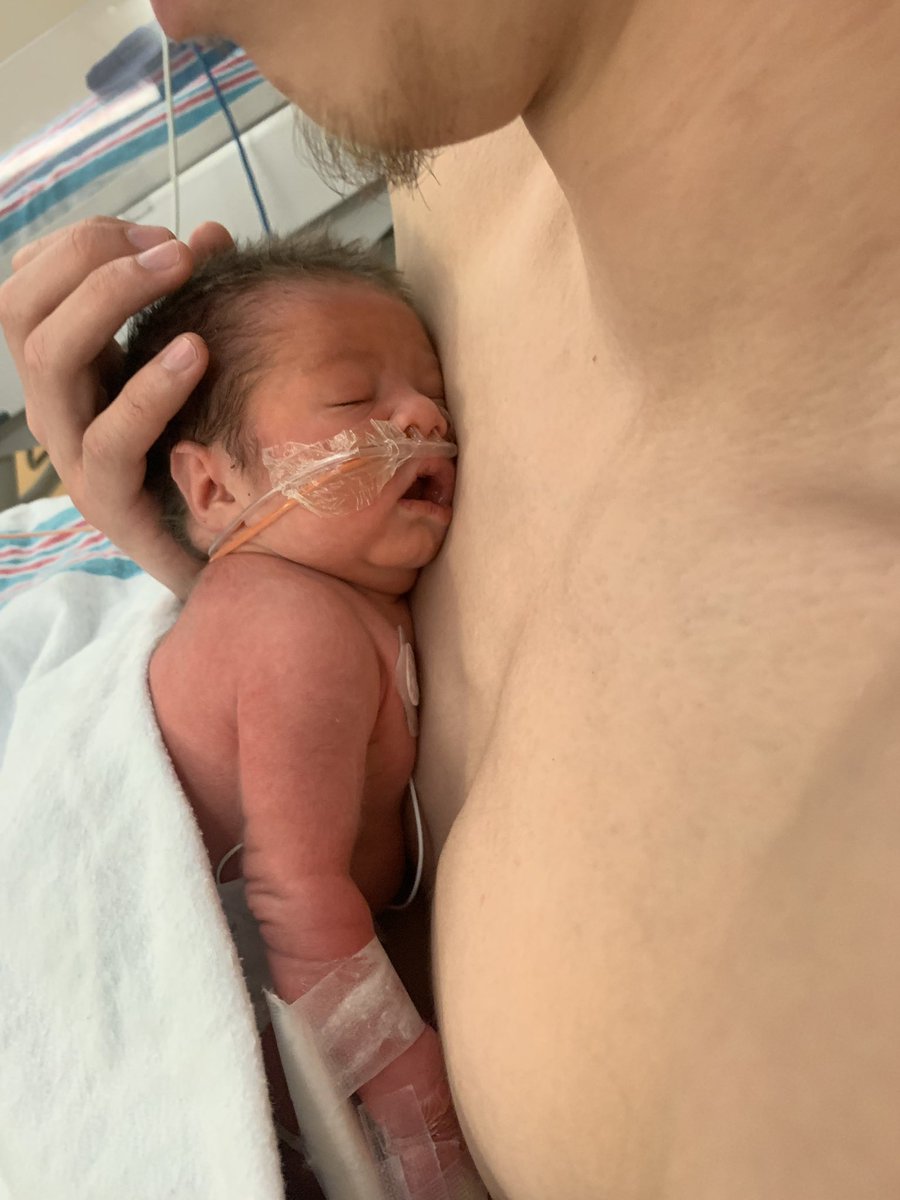 AmareeIvy's tweet photo. I have never known a love like this. 😢 I love my little premie more than life itself. I can’t wait to bring you home from the hospital. 😭💕 https://t.co/uObfFkTGSs
