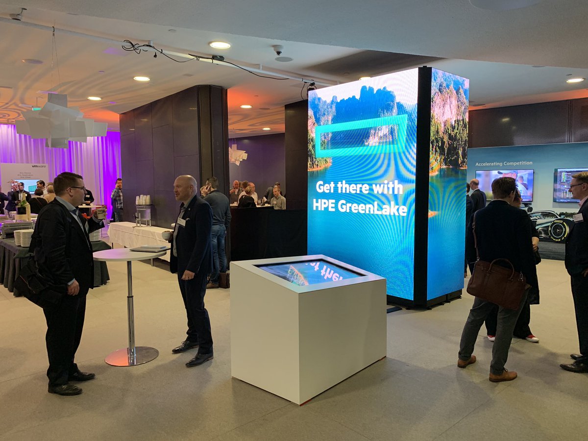 HaKRu's tweet photo. Hyvä säpinä päällä #HPEDiscoverMore –tapahtuman aamiaisella ja ratkaisualueella! Mielenkiintoinen päivä edessä #DigitalTransformation #AI #IntelligentEdge #AcceleratingNext https://t.co/dS7KPLorJD