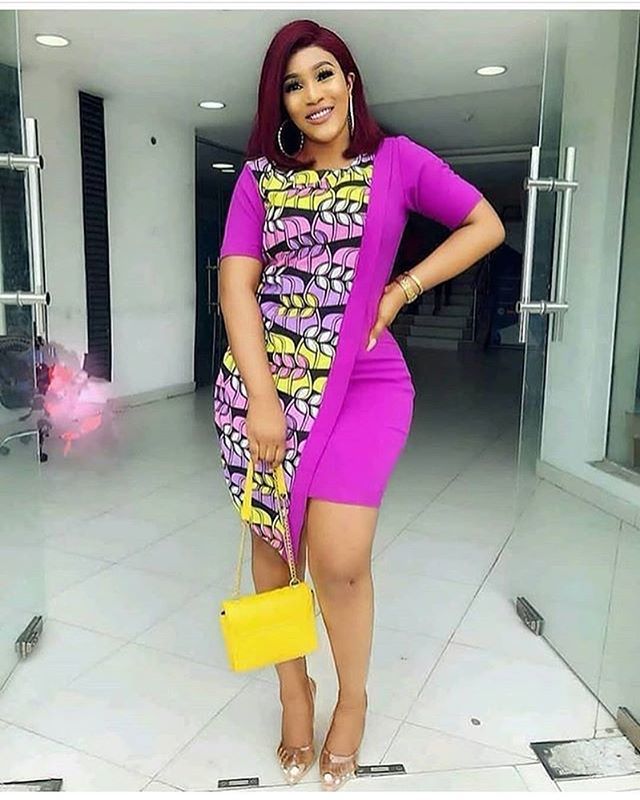 asoebispecial's tweet image. Print x Plaint 💓

#Asoebi #AsoebiSpecial #plainandpattern #Ankara #pleastag bit.ly/2Qq2mrV